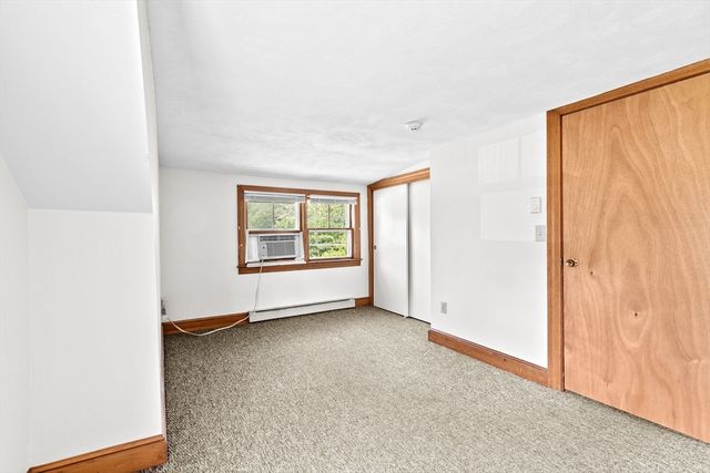 32 Plymouth Street, Middleboro, MA 02346