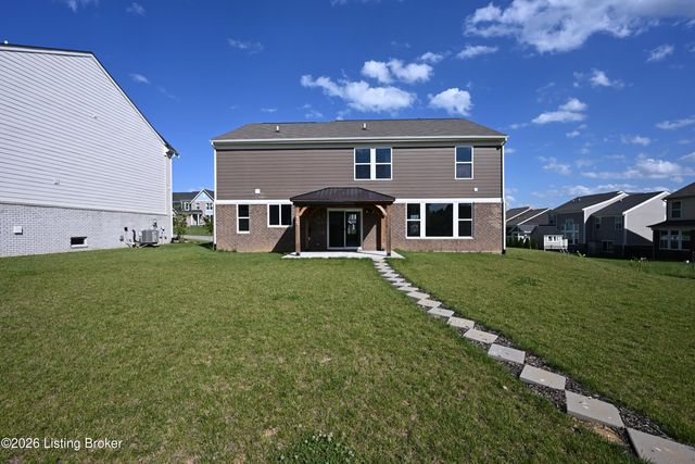 15806 Stonehouse Ct, Louisville, KY 40245