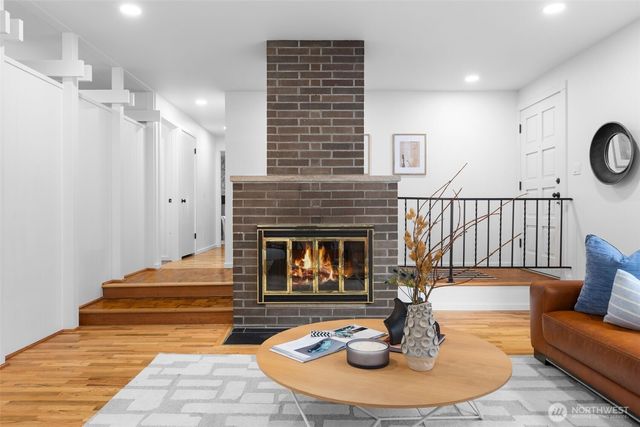 16007 SE 31st Street, Bellevue, WA 98008