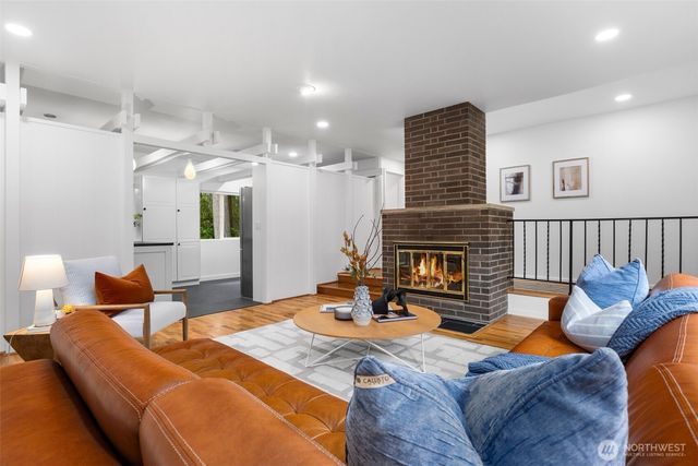 16007 SE 31st Street, Bellevue, WA 98008