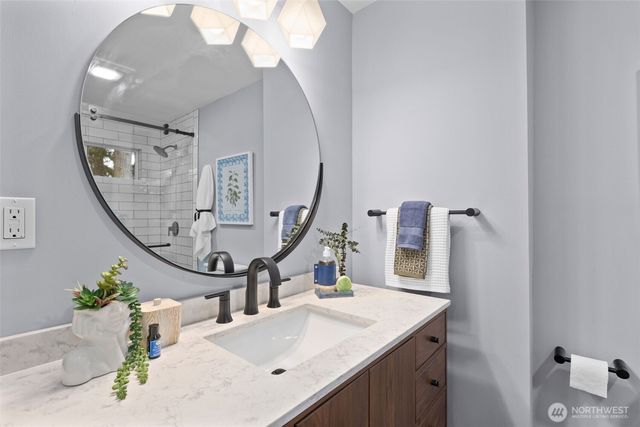 16007 SE 31st Street, Bellevue, WA 98008