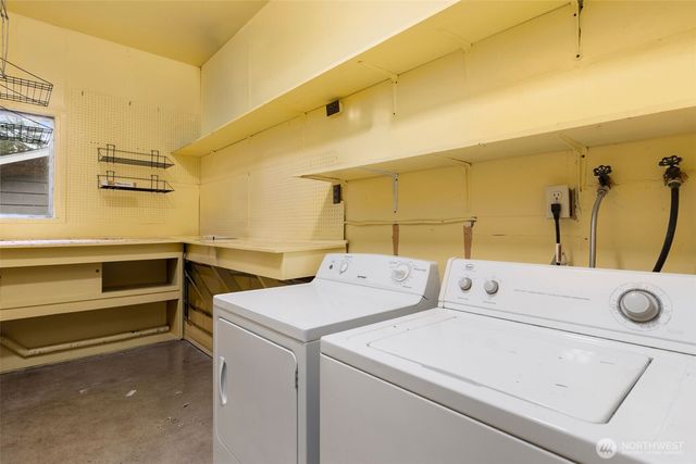 16007 SE 31st Street, Bellevue, WA 98008