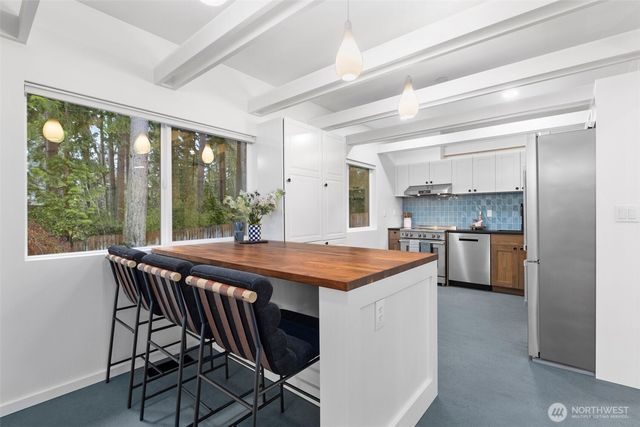 16007 SE 31st Street, Bellevue, WA 98008