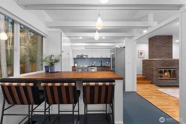 16007 SE 31st Street, Bellevue, WA 98008