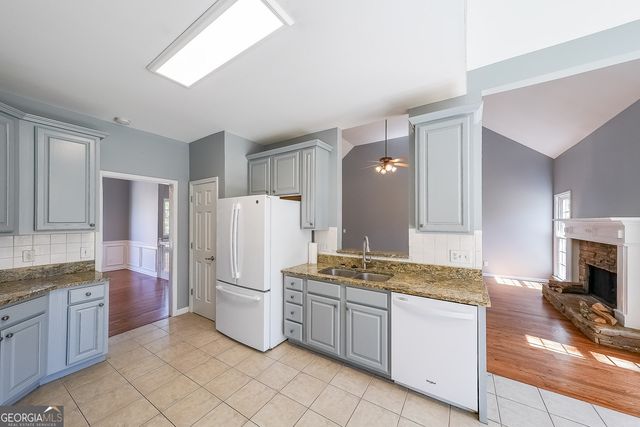 2037 Castlemaine Circle, Woodstock, GA 30189