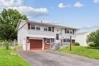 4281 Polaris Course, Clay, NY 13090