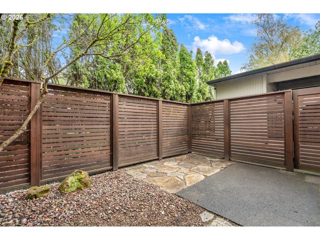 8333 Se 23RD Ave, Portland, OR 97202