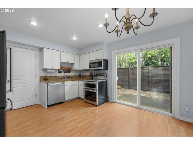 8333 Se 23RD Ave, Portland, OR 97202