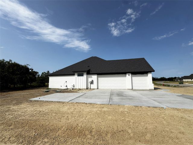 1098 Silver Sage Trail, Weatherford, TX 76085