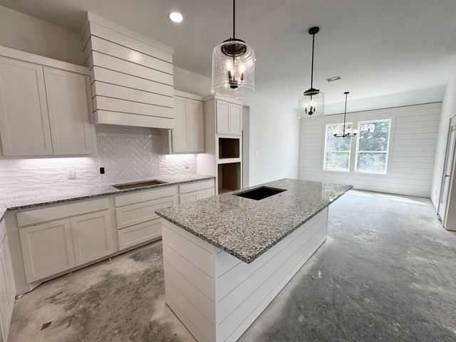 1098 Silver Sage Trail, Weatherford, TX 76085