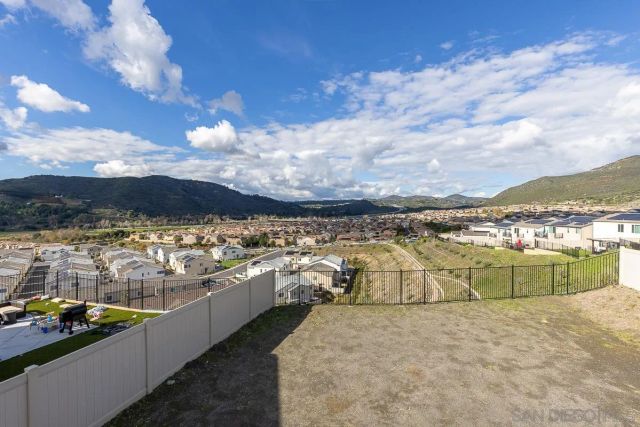 316 CANTER COURT, Fallbrook, CA 92028