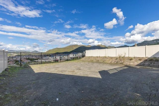 316 CANTER COURT, Fallbrook, CA 92028