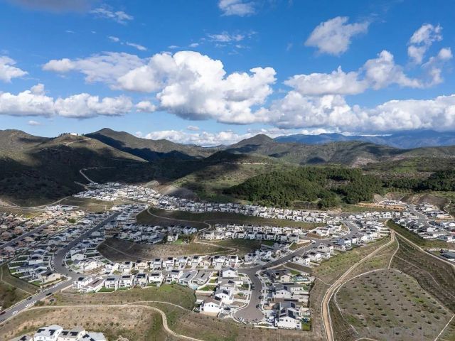 316 CANTER COURT, Fallbrook, CA 92028