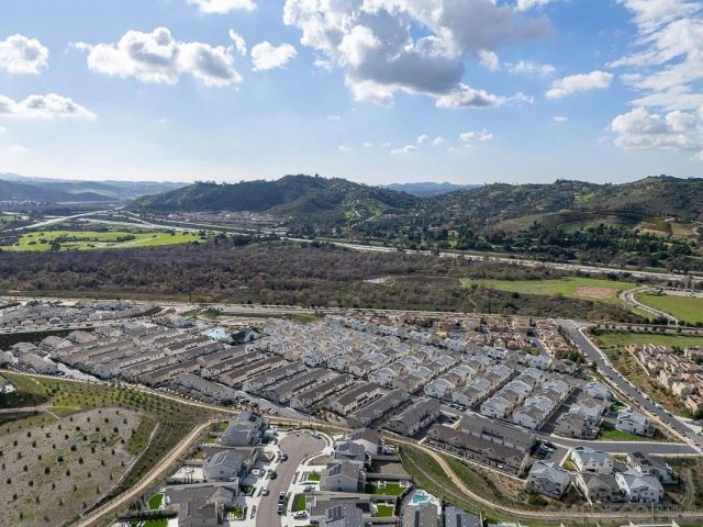 316 CANTER COURT, Fallbrook, CA 92028