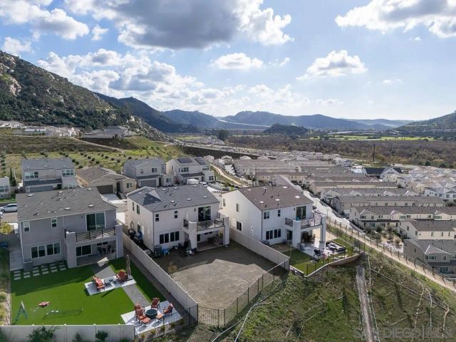 316 CANTER COURT, Fallbrook, CA 92028