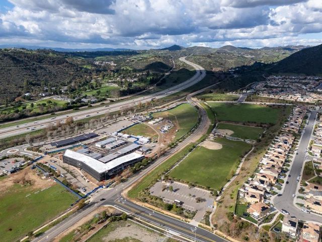 316 CANTER COURT, Fallbrook, CA 92028