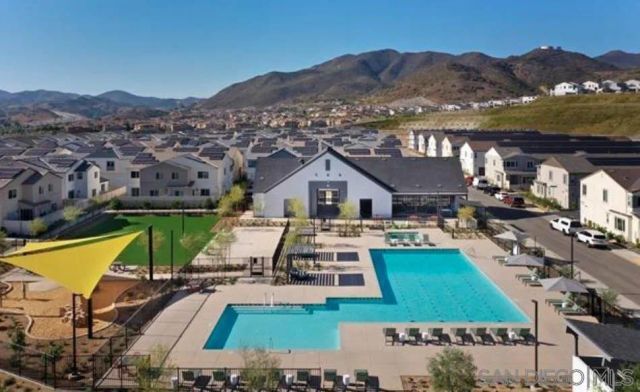 316 CANTER COURT, Fallbrook, CA 92028
