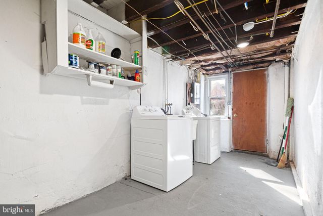 226 WYNNEWOOD AVE, Lansdowne, PA 19050