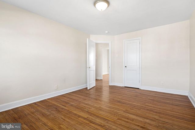 226 WYNNEWOOD AVE, Lansdowne, PA 19050