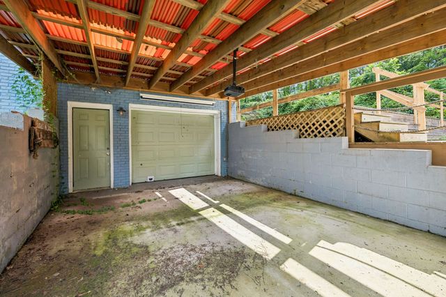 707 Darrow Dr, Pleasant View, TN 37146