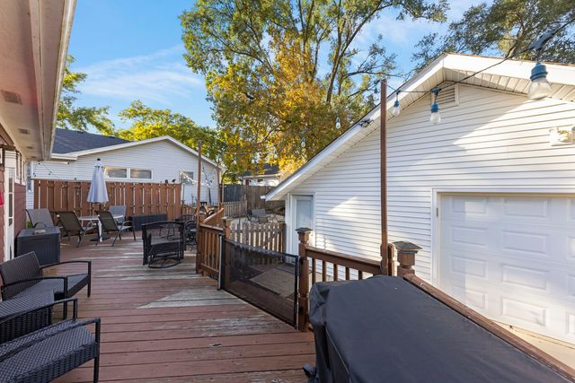 124 W Crystal Avenue, Lombard, IL 60148