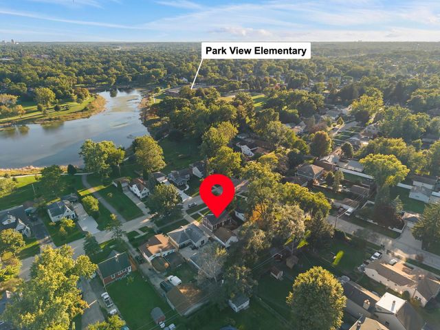 124 W Crystal Avenue, Lombard, IL 60148