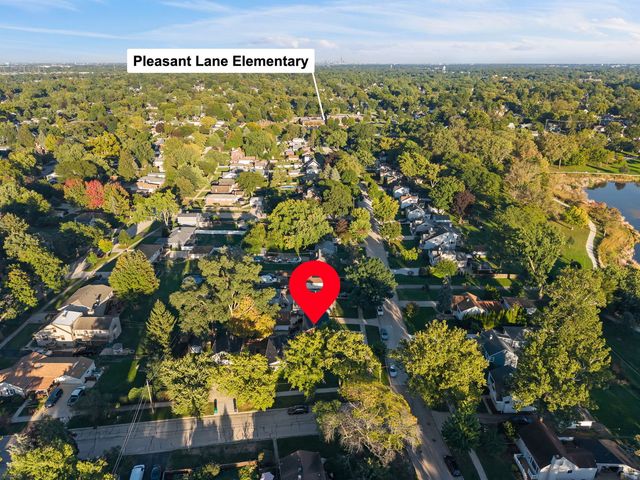 124 W Crystal Avenue, Lombard, IL 60148