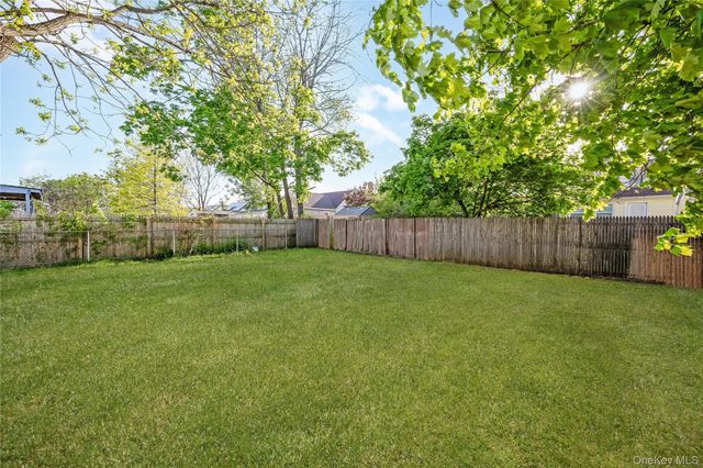 728 Martin Drive, Uniondale, NY 11553