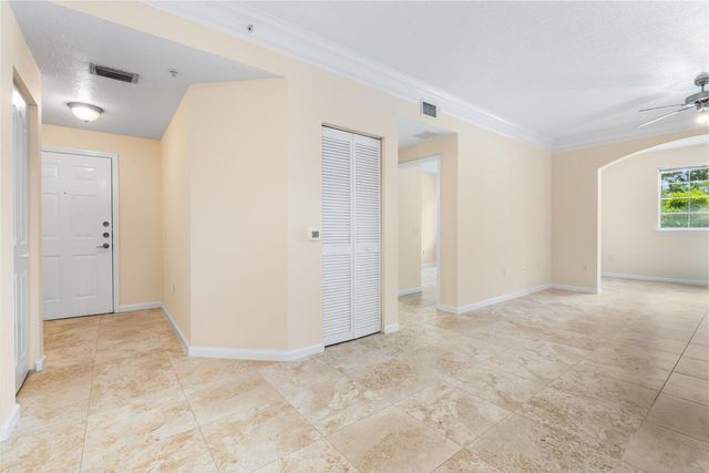 9901 Baywinds 3105, West Palm Beach, FL 33411