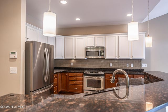 25 Elk Ridge Lane, Southern Pines, NC 28387