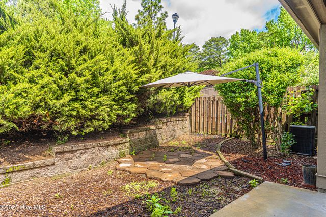 25 Elk Ridge Lane, Southern Pines, NC 28387