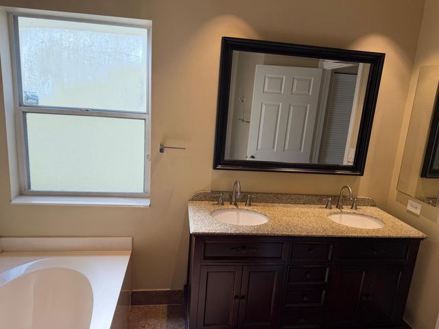 10123 Caoba Street, Palm Beach Gardens, FL 33410