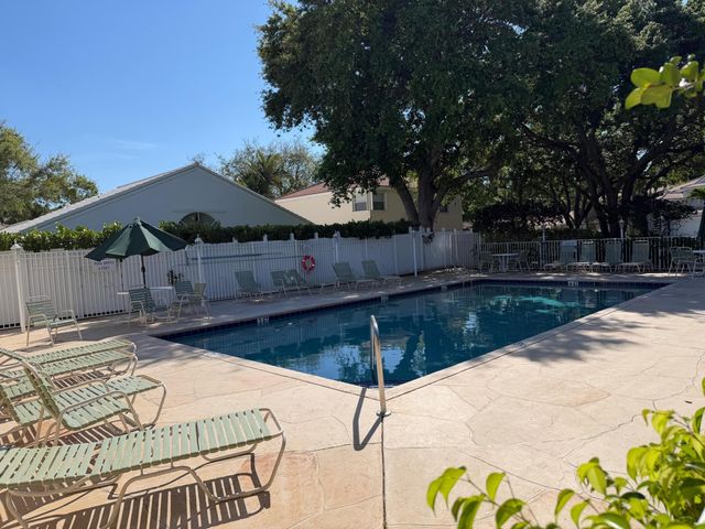 10123 Caoba Street, Palm Beach Gardens, FL 33410