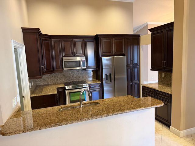 10123 Caoba Street, Palm Beach Gardens, FL 33410