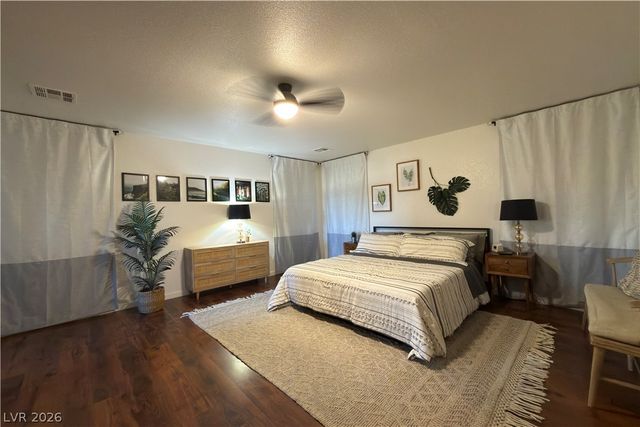 199 Glen Falls Avenue, Henderson, NV 89002