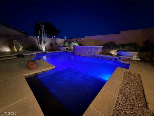 199 Glen Falls Avenue, Henderson, NV 89002