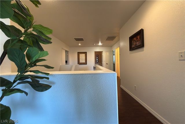 199 Glen Falls Avenue, Henderson, NV 89002