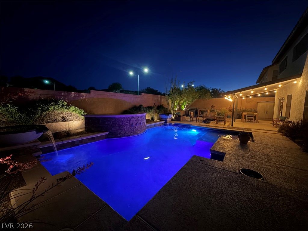 199 Glen Falls Avenue, Henderson, NV 89002