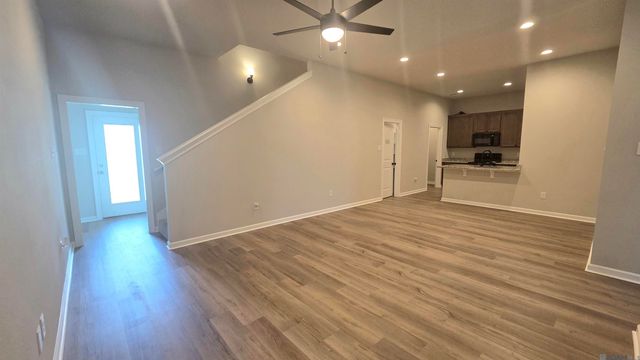 9674 Muncy Ln, Denham Springs, LA 70726