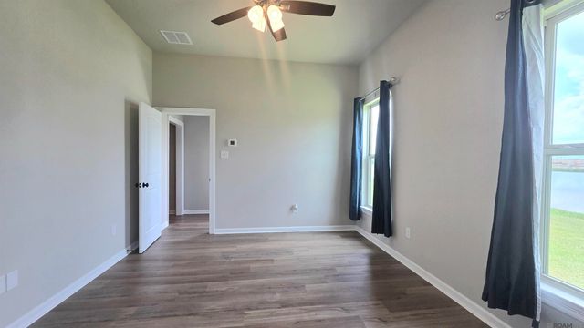 9674 Muncy Ln, Denham Springs, LA 70726
