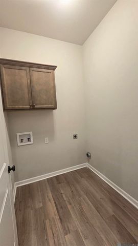 9674 Muncy Ln, Denham Springs, LA 70726