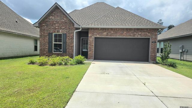 9674 Muncy Ln, Denham Springs, LA 70726
