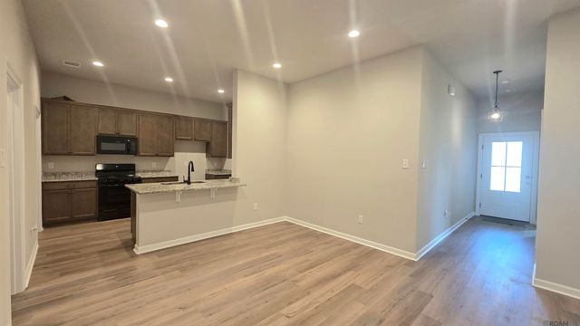 9674 Muncy Ln, Denham Springs, LA 70726