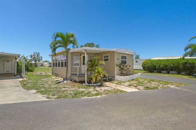 7244 MOUNT FAIRFIELD ROAD NE 530, St Petersburg, FL 33702