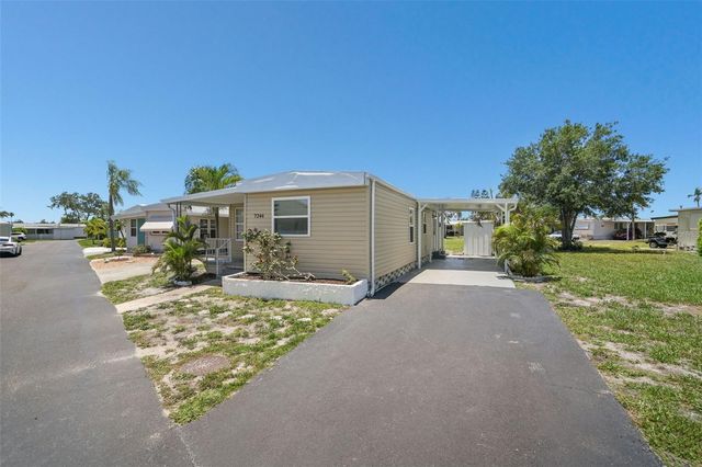 7244 MOUNT FAIRFIELD ROAD NE 530, St Petersburg, FL 33702