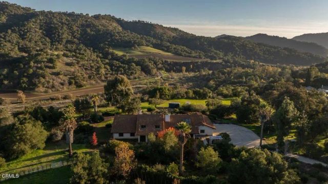 700 Thomas Street, Oak View, CA 93022