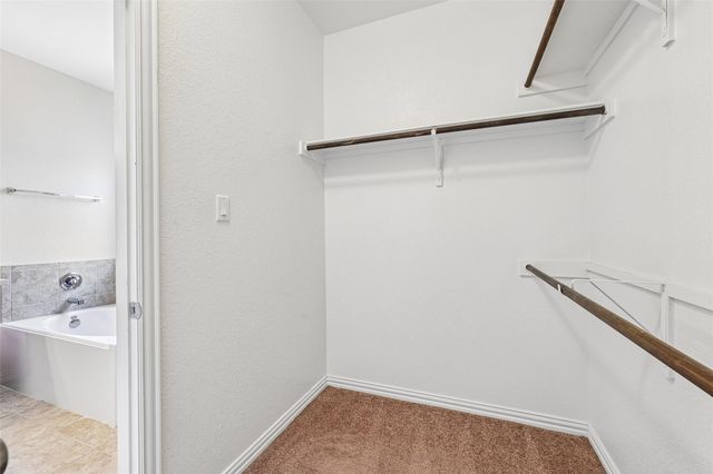 328 Shale CIR, Buda, TX 78610