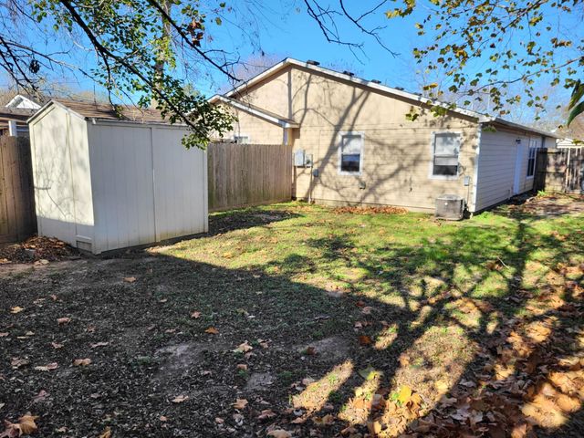 315 Willowick Street, Tomball, TX 77375