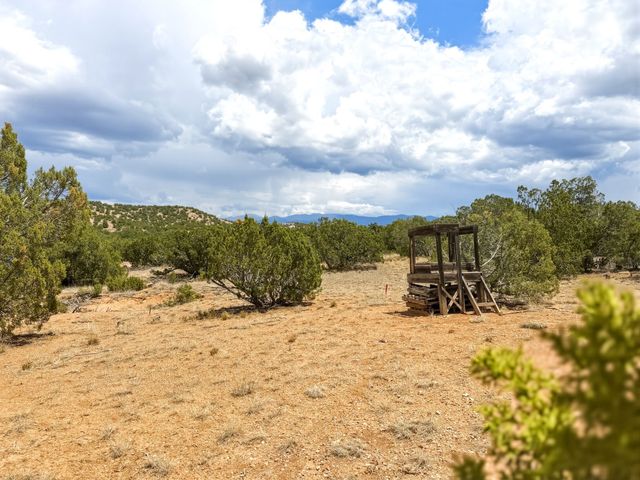 14 Camino Ladera, Santa Fe, NM 87506