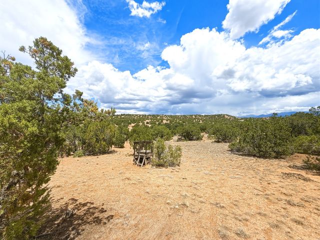 14 Camino Ladera, Santa Fe, NM 87506